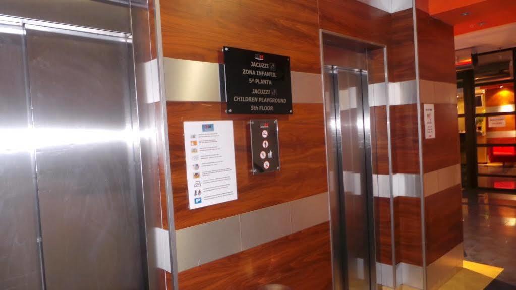 Hotel Cuco Benidorm Eksteriør billede